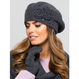 Берет женский