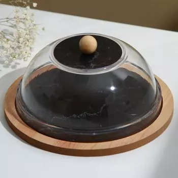 Блюдо с крышкой