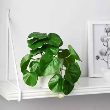 Искусственный цветок в горшке