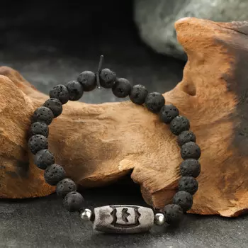 Браслет из лавы с бусиной дзи