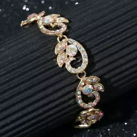 Браслет со стразами