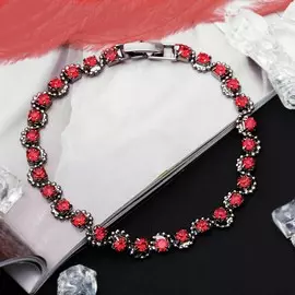 Браслет со стразами