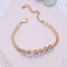 Браслет со стразами