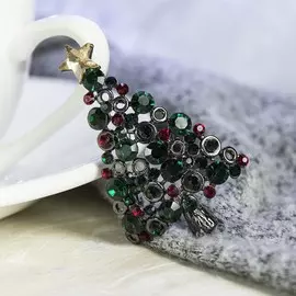 Брошь новогодняя