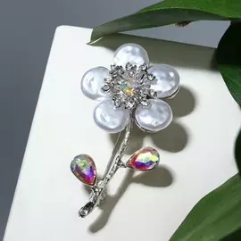 Брошь барокко