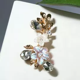 Брошь барокко