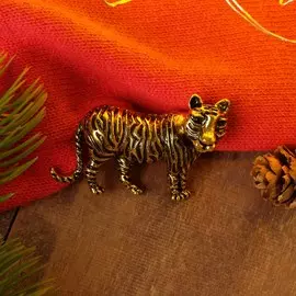 Брошь новогодняя