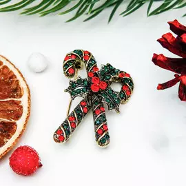 Брошь новогодняя