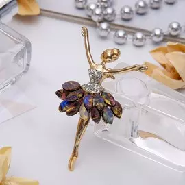 Брошь спортивная