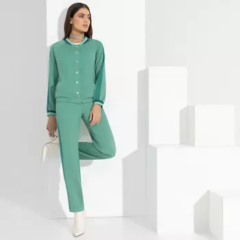 Брючный костюм