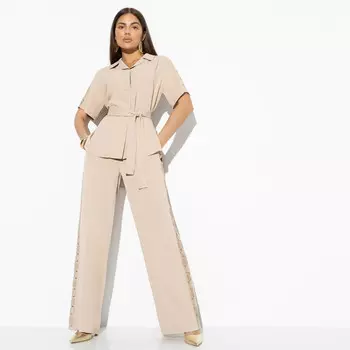 Брючный костюм