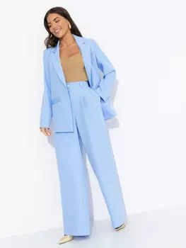 Брючный костюм