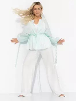 Брючный костюм