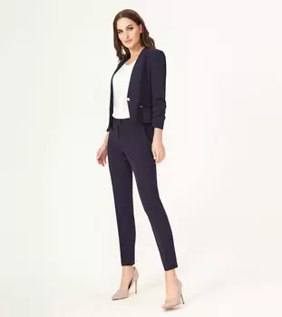 Брючный костюм (жакет, брюки)