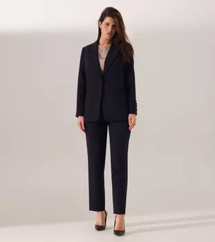 Брючный костюм (жакет, брюки)