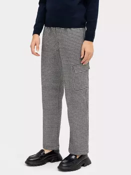 Брюки для девочек в черном цвете с паттерном