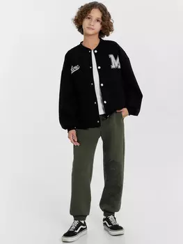 Брюки для мальчиков в цвете темный хаки с печатью