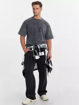 Брюки мужские серые в технике фаст-дай