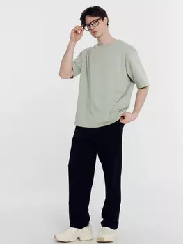 Брюки мужские в черном цвете