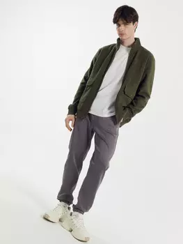 Брюки мужские в сером оттенке