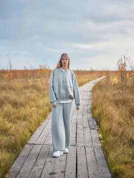 Брюки женские голубые из коллекции «zakaзnik el’nya / заказник ельня»