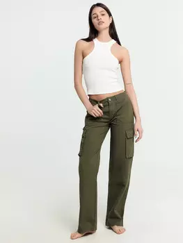Брюки женские карго в зеленом цвете