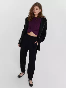 Брюки женские в черном цвете