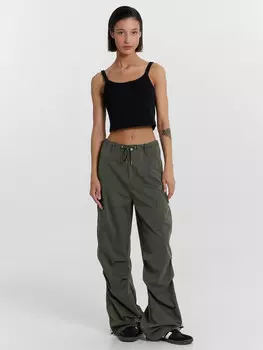 Брюки женские в цвете темный хаки