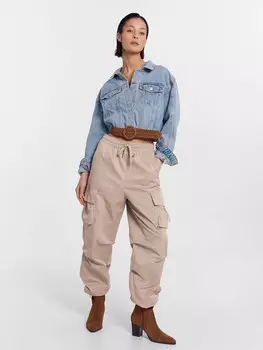 Брюки женские в пыльно-бежевом цвете