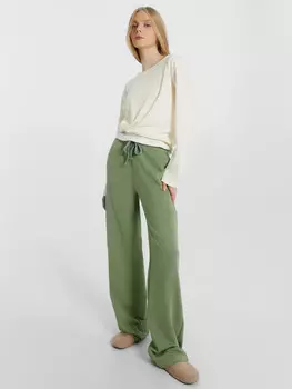 Брюки женские в зеленом цвете