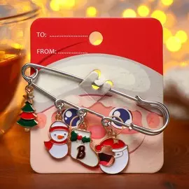 Булавка новогодняя