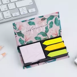 Бумажный блок в пластиковом футляре