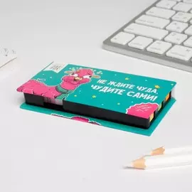 Бумажный блок в пластиковом футляре