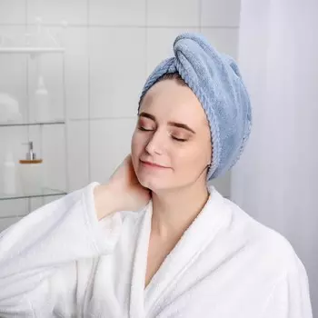 Чалма для сушки волос доляна, микрофибра, с пуговкой, цвет синий