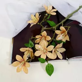 Цветы искусственные