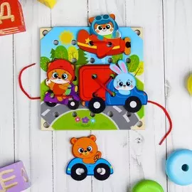 Деревянная игрушка-шнуровка