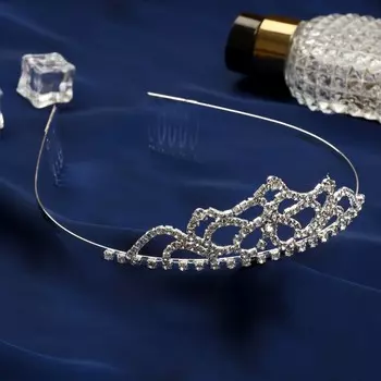 Диадема для волос