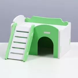 Дом для грызунов с лесенкой и террасой, 15 х 10 х 3 см, зелёный