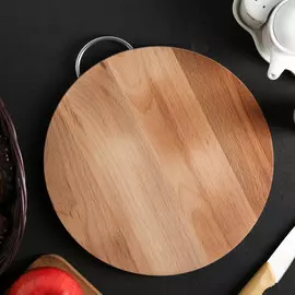 Доскa рaзделочнaя adelica, с метaллической ручкой, d=25 см, толщина 1,7 см, бук