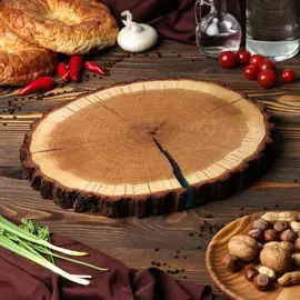 Доска сервировочная из массива