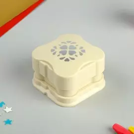 Дырокол фигурный магнитный