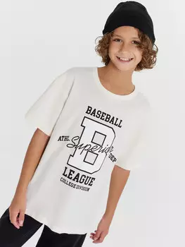 Джемпер для мальчиков молочный с печатью