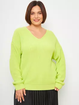 Джемпер оверсайз с вырезом