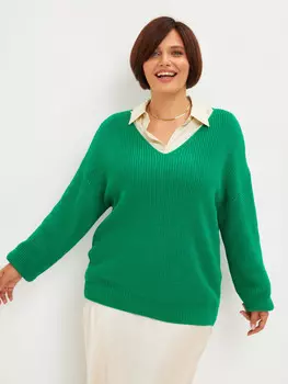 Джемпер оверсайз с вырезом