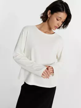 Джемпер женский молочный