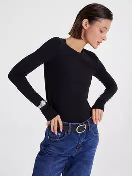 Джемпер женский в черном цвете