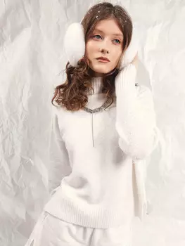 Джемпер женский в молочном цвете