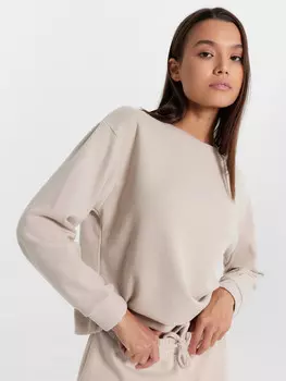 Джемпер женский в жемчужно-белом цвете