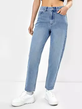 Джинсы женские mom fit в голубом оттенке