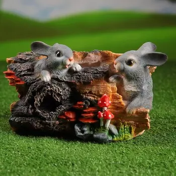 Фигурное кашпо для цветов